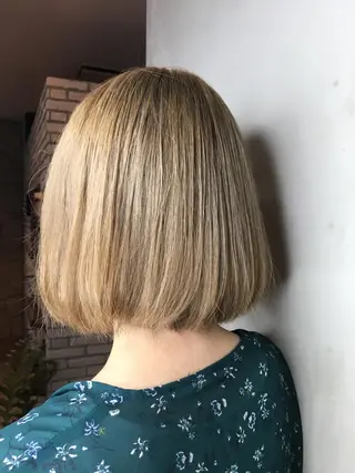 ミディアム 嶋崎 啓人のヘアスタイル