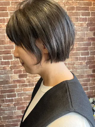 ショート カラー メンズ 久木原 ゆりのヘアスタイル