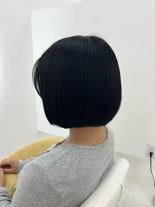 ショート カラー ✄﻿aini天王寺 ✄﻿ゆ乃のヘアスタイル
