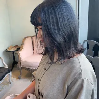 ショート カラー SAKINO. ベージュカラーのヘアスタイル