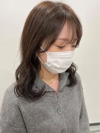 セミロング カラー ヘアアレンジ IVY villa Suzu.のヘアスタイル