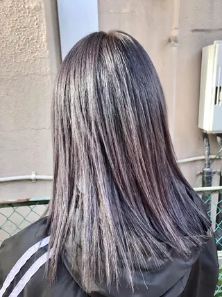 カラー ダブルスキルエクステ /羽エクステ白石宇由のヘアスタイル