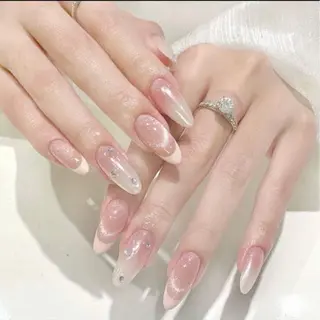 ネイル Lyna 池袋のネイルデザイン