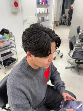 パーマ メンズ 深谷 侑亮のヘアスタイル