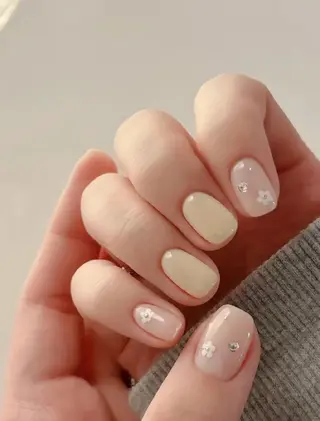 ネイル ル ナのネイルデザイン