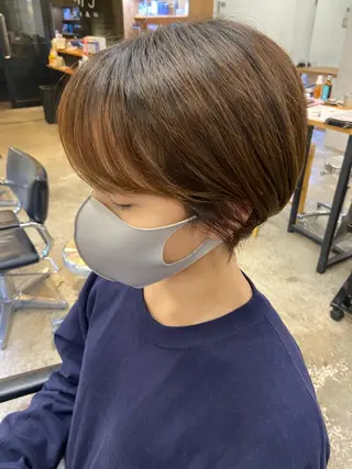 ショート satsuki 暖色・ブラウンカラーのヘアスタイル