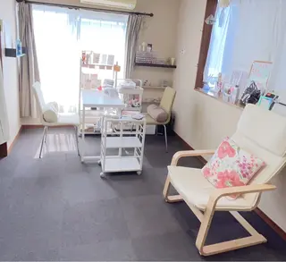 ネイル 36周年トータルビューティーサロンmyroom所属・42周年ビューティ myroomのエステ・リラクイメージ