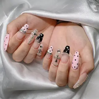 ネイル Lee Nailsのネイルデザイン