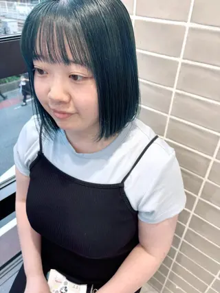 ショート カラー Mina Akiyamaのヘアスタイル