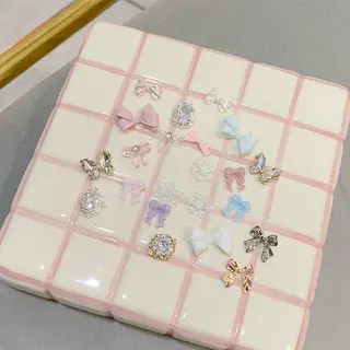 ネイル Lim nail🤍 Ayaのネイルデザイン