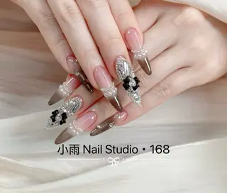 ネイル 小雨 Nail Studio・168のネイルデザイン