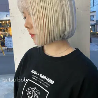 ショート カラー センターパート/ 暖色カラーayuのヘアスタイル