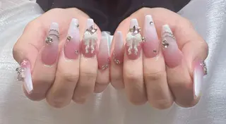 ネイル Hana Bloom Nail💛Rinaのネイルデザイン