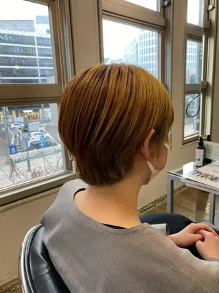 ショート パーマ・レイヤー 髪質改善・TANIのヘアスタイル