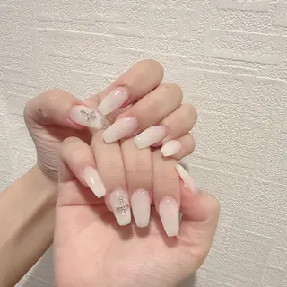 ネイル D-BEAUTY Nailsalonのネイルデザイン
