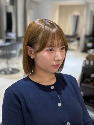 ショート ハイトーン/ベージュ 🤍reinaのヘアスタイル