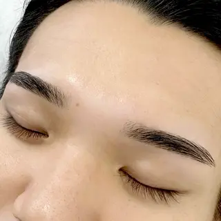 メンズ iolo京橋/ 池田のマツエク・マツパデザイン