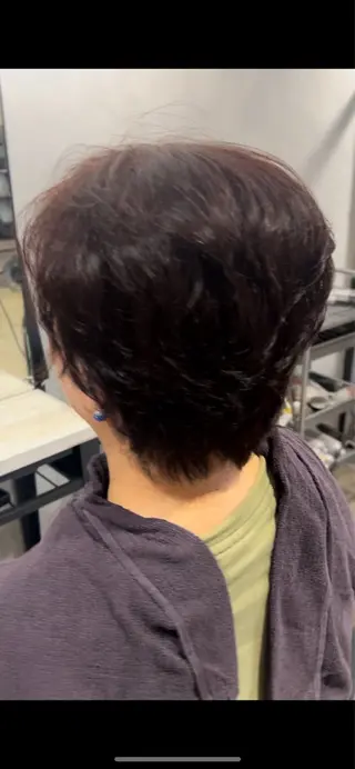 ショート カラー IT by ALBUM立川のヘアスタイル