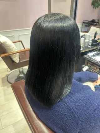 セミロング 暖色カラー｜艶髪｜ 🥨AIKA🥨のヘアスタイル