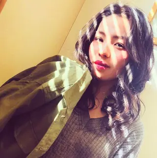 ロング 🇰🇷韓国風艶髪✨ 髪質改善 倉岡しおんのヘアスタイル