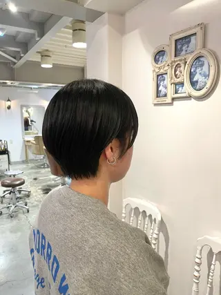 ショート ハッシュカット /momocaのヘアスタイル