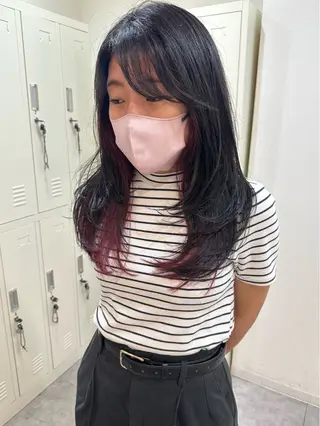 ロング カラー 白髪ぼかしハイライト レイヤー川口 元気のヘアスタイル