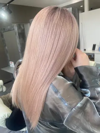 ロング カラー ハイライト&ブリーチ 💇🏼‍♀MAHOのヘアスタイル