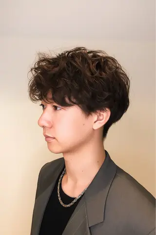 ショート matiz 権野 元紹のヘアスタイル