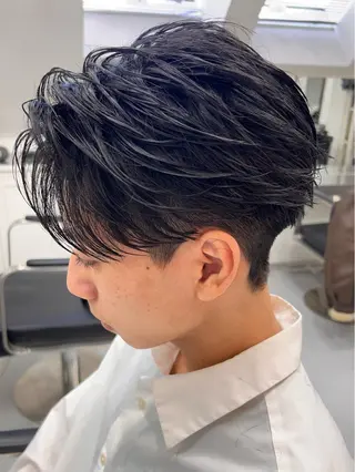 ショート パーマ メンズ 稲村侑斗ダウンパーマ メンズパーマのヘアスタイル