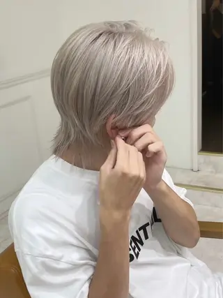 ショート カラー メンズ フェザーパーマ浦和 スパイキーショートのヘアスタイル