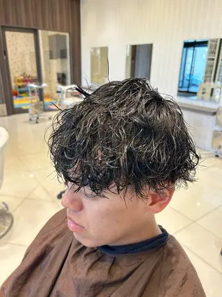 パーマ メンズ メンズ専門 米山諒✂️のヘアスタイル