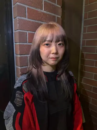 ロング レイヤーカット 🫒natsuのヘアスタイル