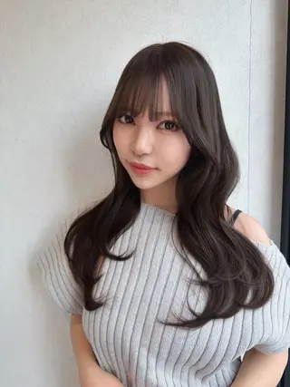 ロング カラー kanami .のヘアスタイル