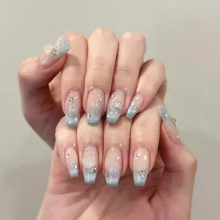 ネイル T&Bネイル 多喜日向のネイルデザイン