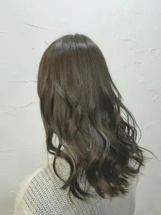 セミロング カラー bathair  所属・bathair 持田侑祐のヘアスタイル