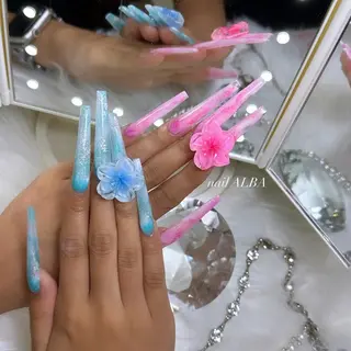 ネイル 加納 莉音のネイルデザイン