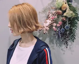 ショート カラー VIRETTA 【ヴィレッタ】のヘアスタイル