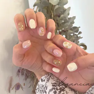 カラー ネイル Elegancia. Hiromiのネイルデザイン