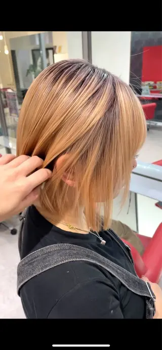 ショート カラー be flot所属・髪質改善/大阪守口市 🐣Ria‪🐣のヘアスタイル