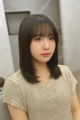 ミディアム ✨レイヤーカット✨ 顔まわり✂️鎌倉楓麻のヘアスタイル