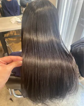 ロング パーマ ヘアアレンジ 新宿⌇韓国風ヘア ⌇透明感カラーのヘアスタイル