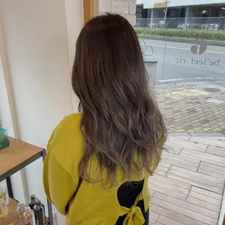 ロング カラー 韓国|ミルクティ momoeのヘアスタイル