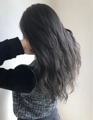 セミロング 美髪矯正・レイヤー 倉友哉のヘアスタイル