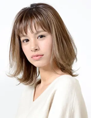 ミディアム EARTH検見川浜 鈴木学のヘアスタイル