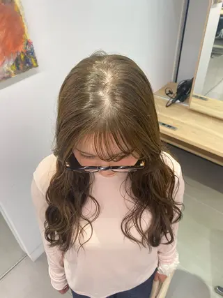 ロング カラー Lomalia／ yuzuki🤎ᐩᕀのヘアスタイル