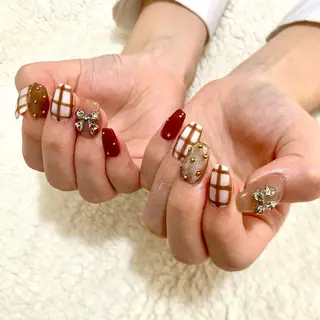 ネイル VIBLISS福岡 tomokoのネイルデザイン