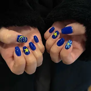 ネイル Mネイル久屋店 KOZUEのネイルデザイン