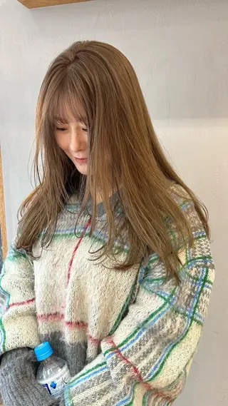 セミロング カラー じゅわっと暖色カラー 🍊Moemiのヘアスタイル