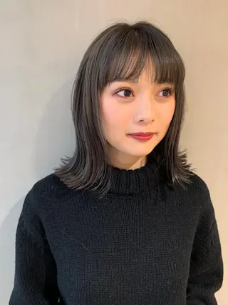 ミディアム カラー ウルフレイヤーカット /チヒロのヘアスタイル