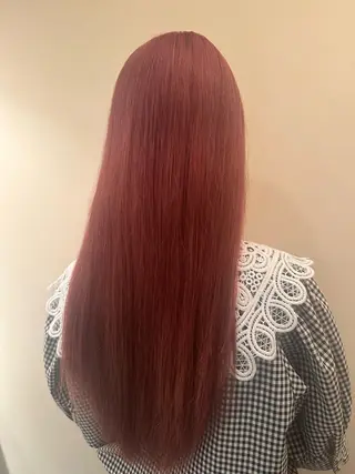 ロング カラー 廣末 千菜のヘアスタイル